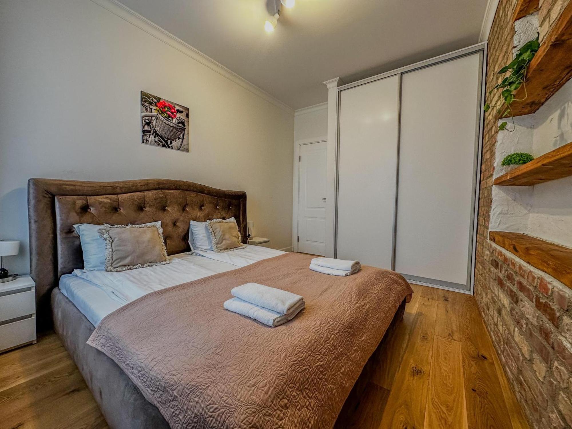 ריגה One Bedroom Promenade Apartment מראה חיצוני תמונה